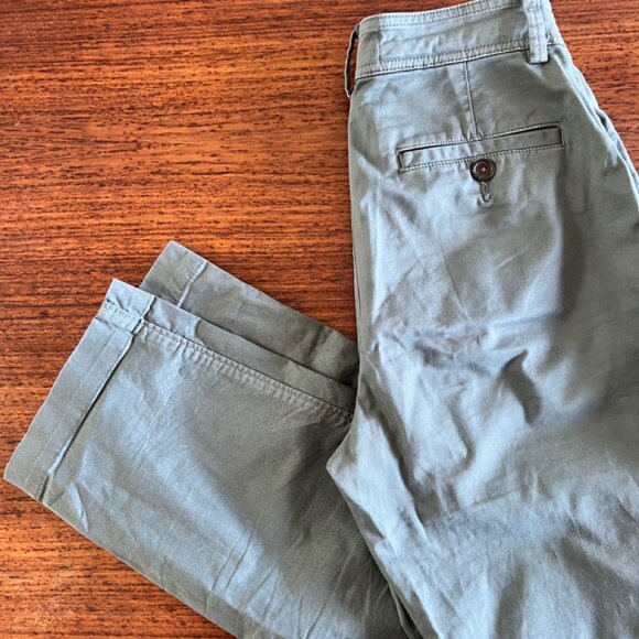 Everlane Cotton Tapered Green Pants - Picture 5 of 8